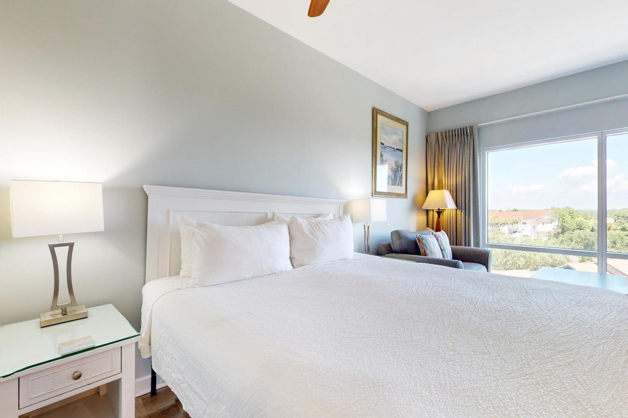 Luau Condos II Destin Room photo